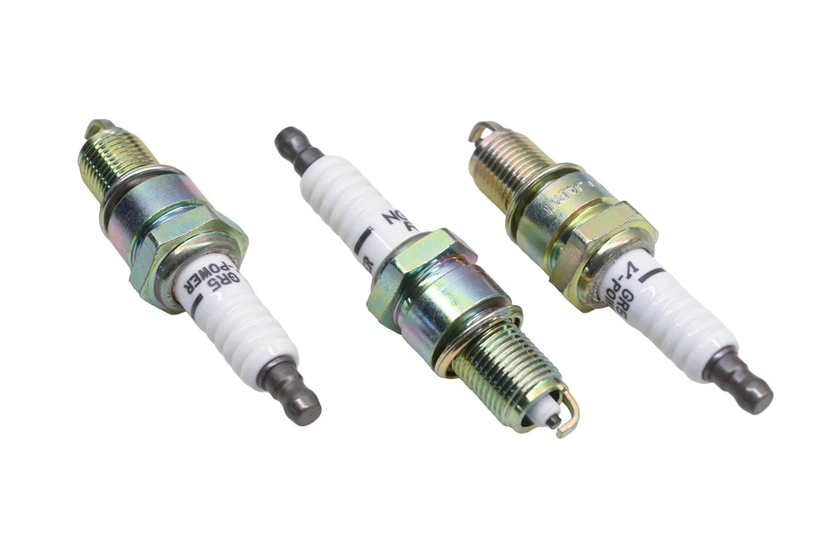 3X NGK GR5 V-Power Spark Plugs for (NOS)