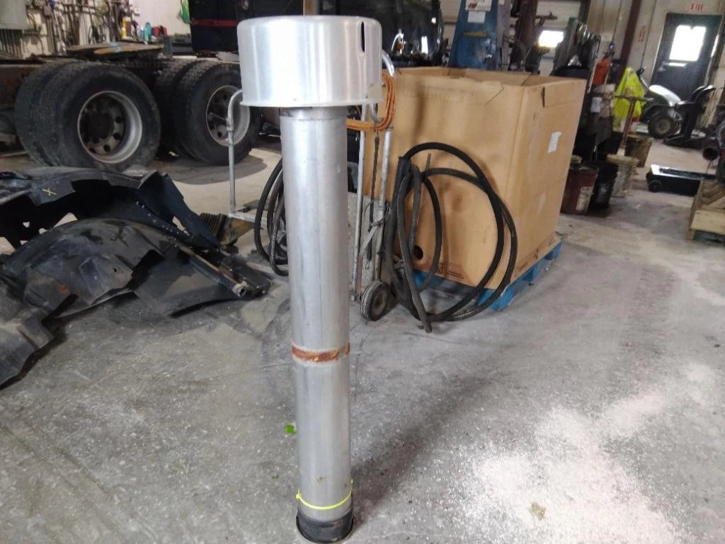 Air Intake for Mack MR600 (1988)