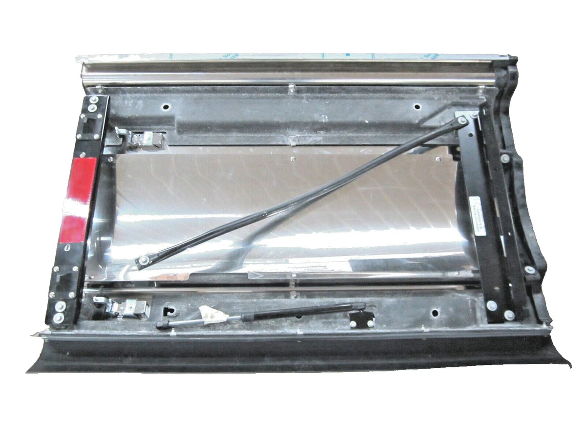 Left Hand Chassis Skirt Access Door for International (3668214C94, 3668214C93)