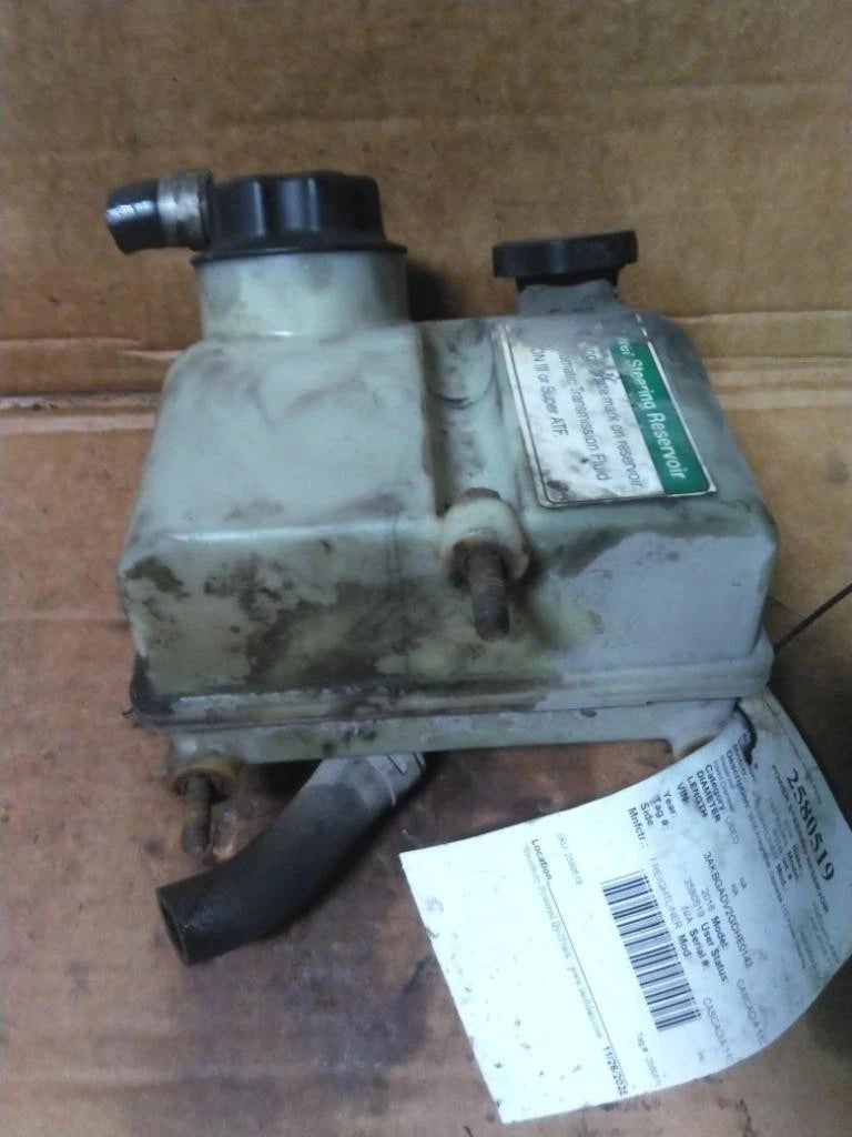 Power Steering Reservoir for Freightliner Cascadia 113 (2016)