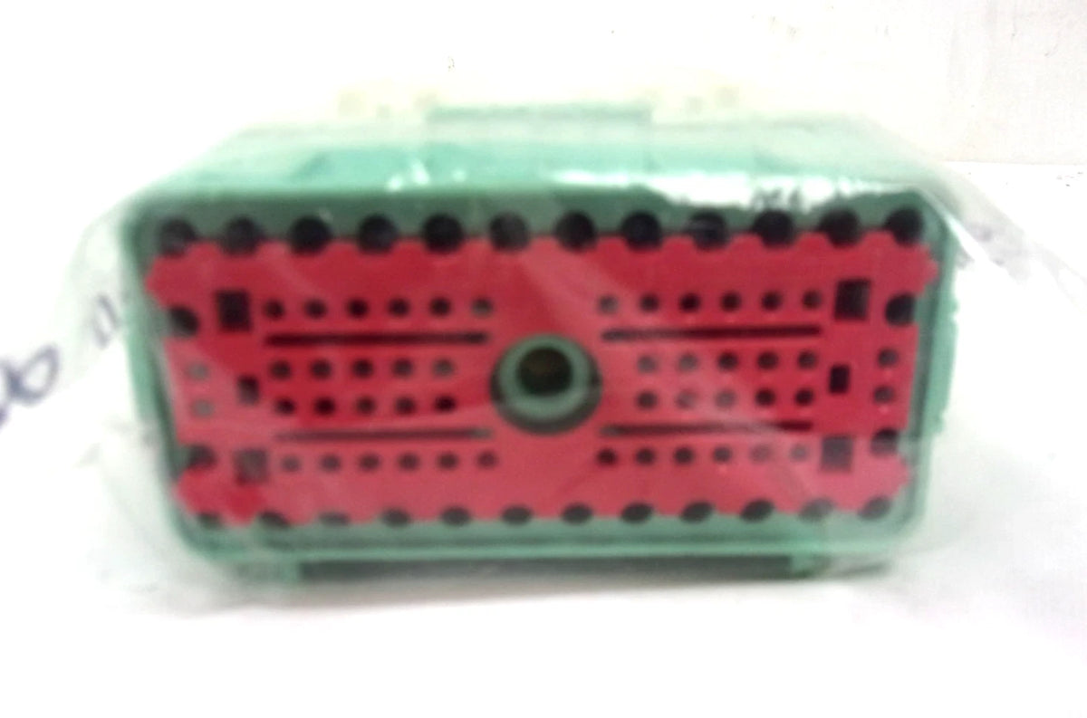 OEM AFL RE2460 008 Plug-76CAV for Freightliner