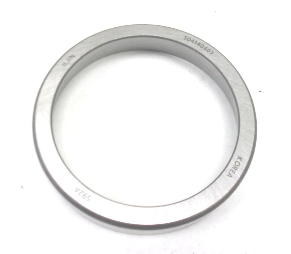 Main Differential Tapered Roller Bearing Cup 592A for Meritor