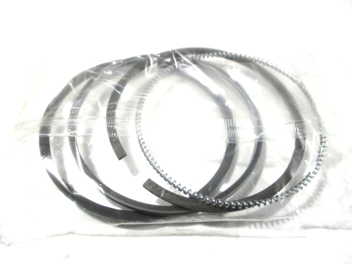 Piston Ring Set of 2 for Kubota Z402 (STD 64mm) 15821-21050