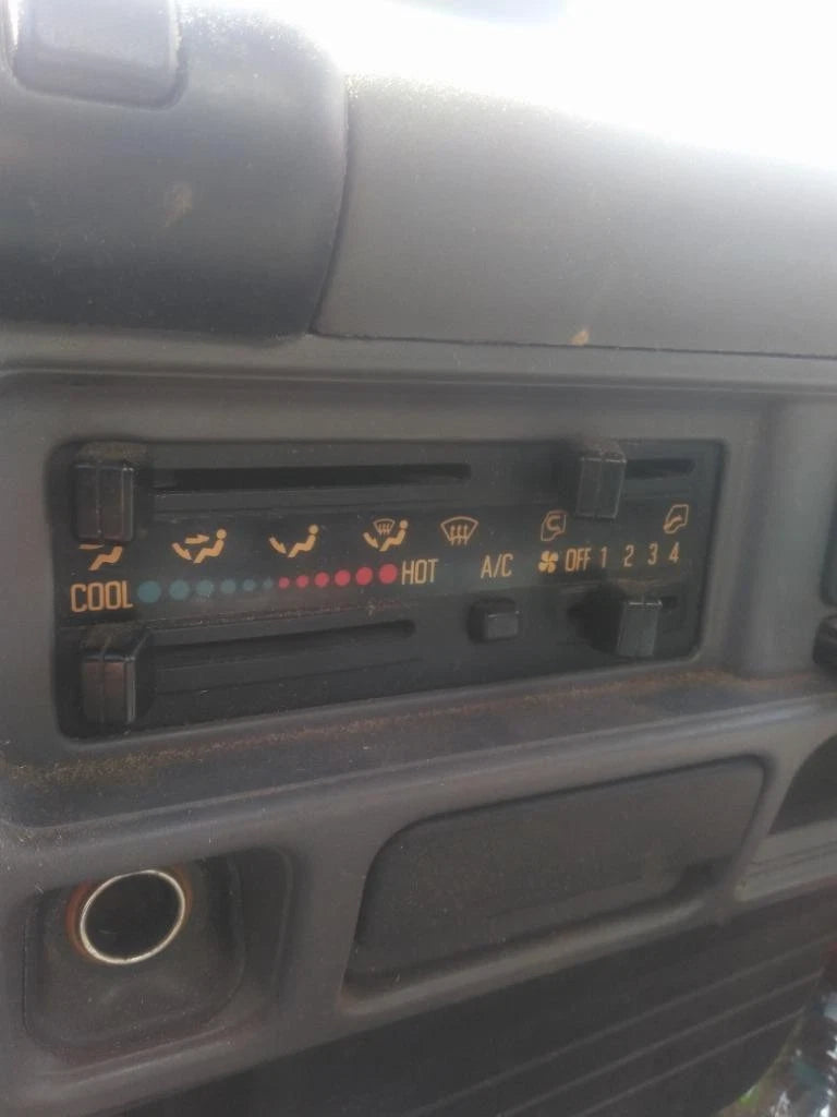 Temperature Control for Isuzu NPR (2004)