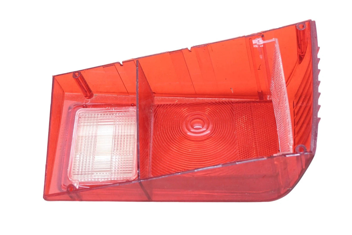 Righthand Taillight Lens for AMC (1966–1966) - AMC 5966812, STIARP1A-72