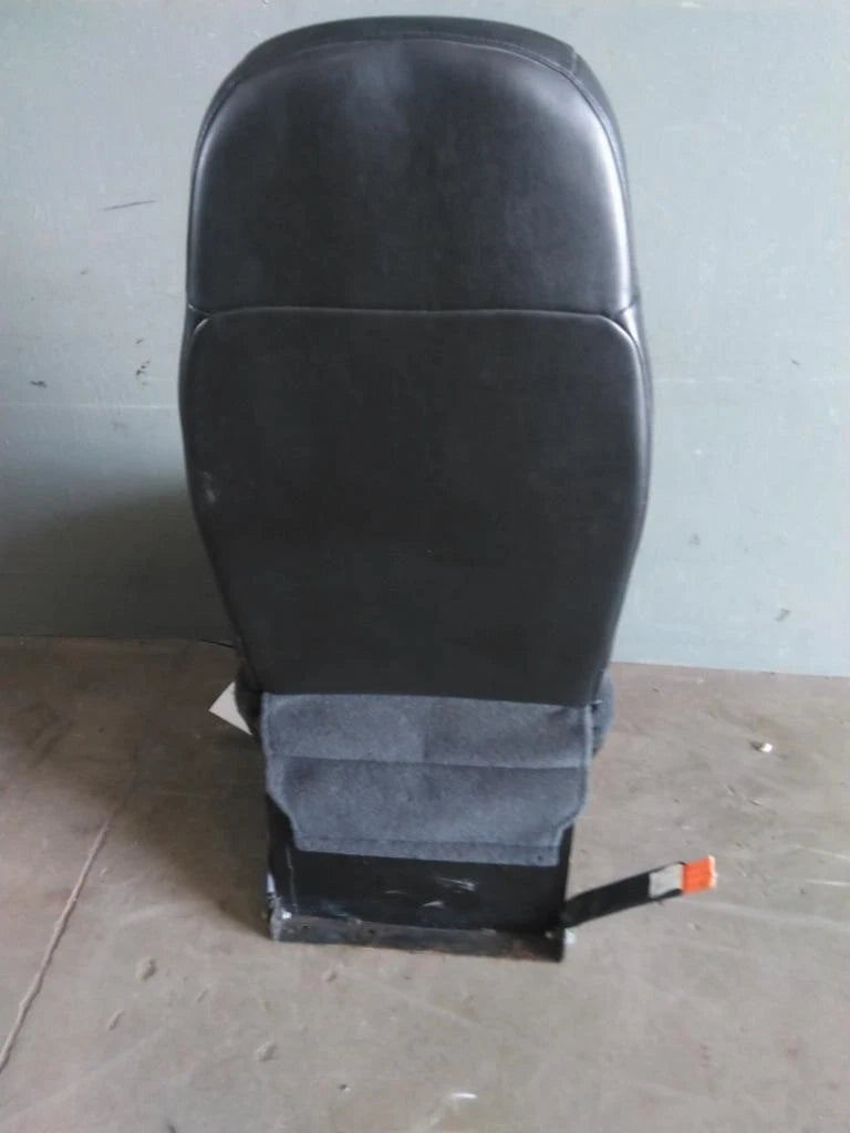 Front Seat for Peterbilt 579 (2017)