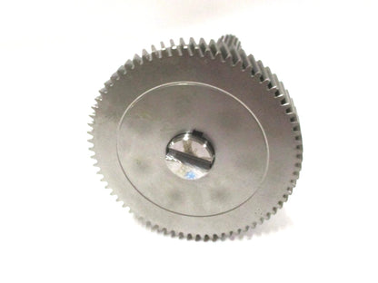 Fuel Camshaft Assy for Kubota D1403 D1503 D1703 (OEM 16427-16020, 6667467)