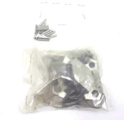 Greaseable Driveshaft U-Joint Kit 5-674X for International (FLT15674X)