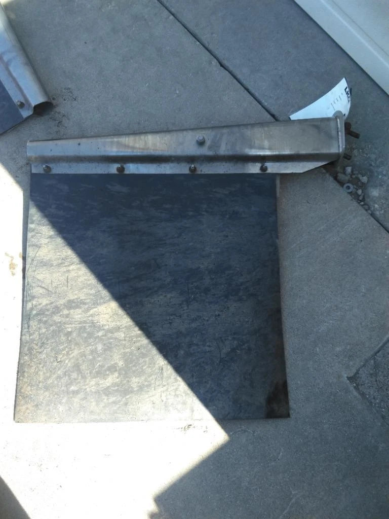 Mud Flap Hanger for Kenworth T680 (2019)