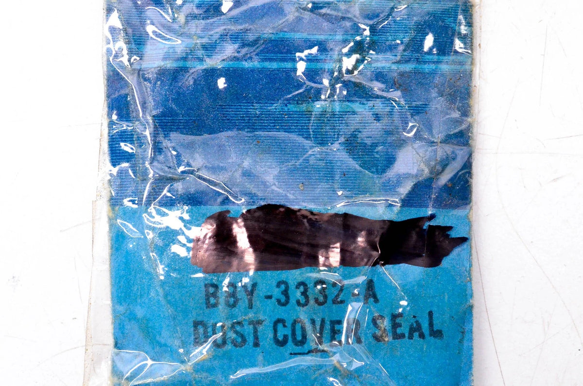 Dust Cover Seal for Ford (B8Y-3332-A)
