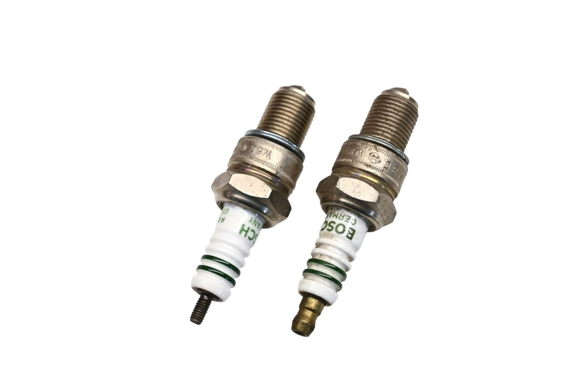 2X Bosch Spark Plugs for