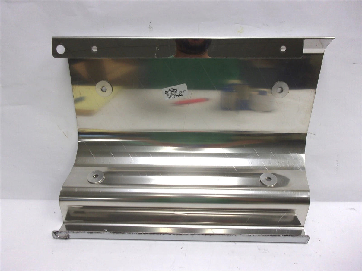 Upper Rear LH Chassis Outer Skirt Panel for International (3671383C92, 3671383C91)