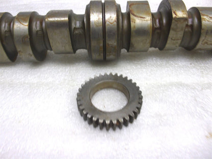 Camshaft for Case 2120 2130 2140 2150 (1966391C1)