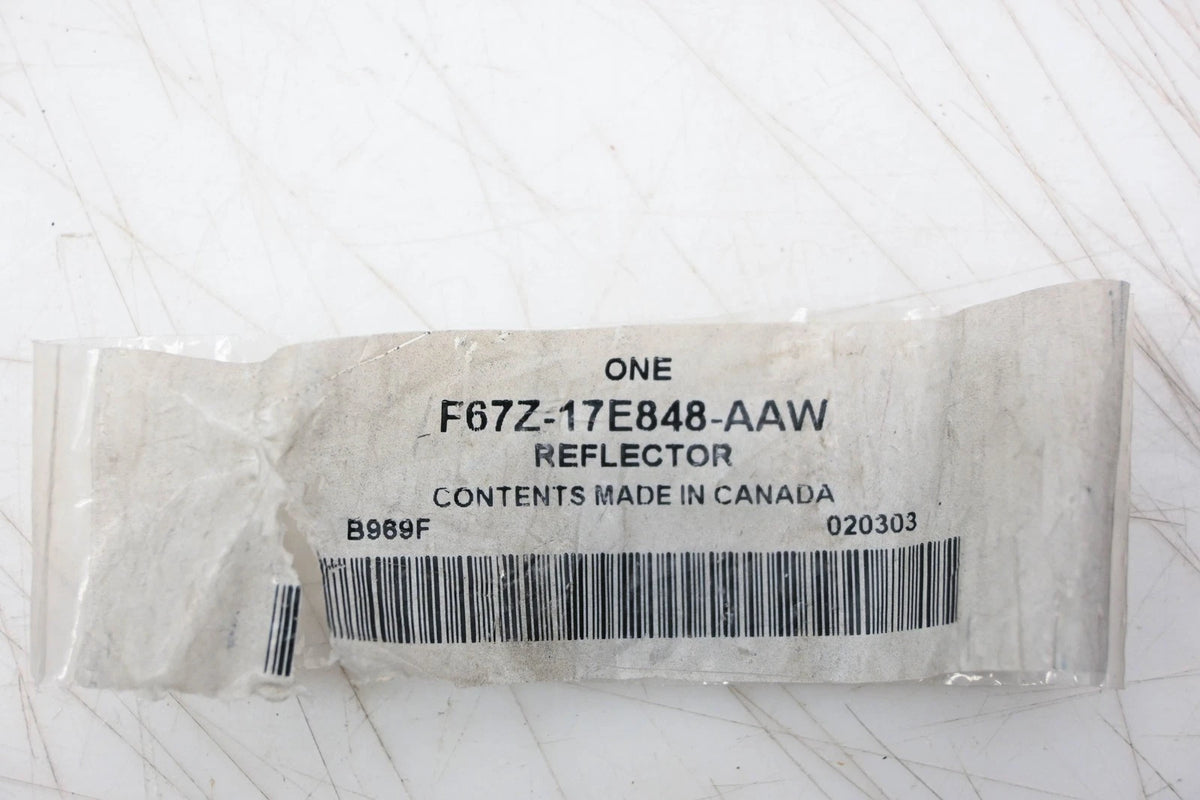 OEM Rear Marker Reflector for Ford (F67Z-17E848-AAW)