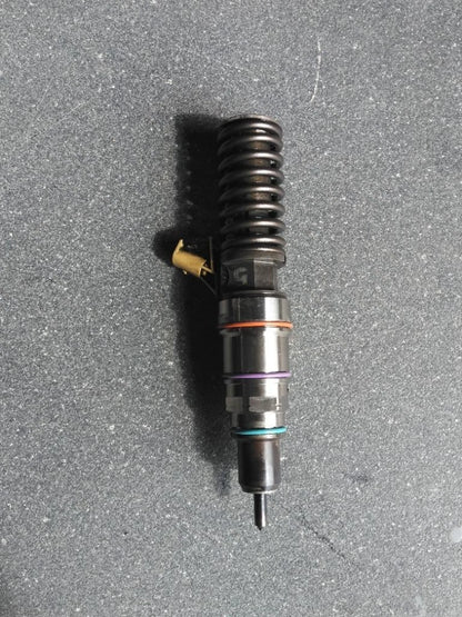 Fuel Injector for Detroit 60 Series 12.7 DDC5 (2005) - Replaces 3NQA2305