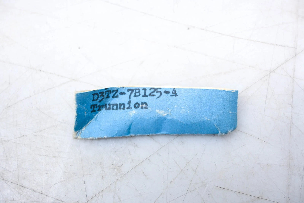 Trunnion for Ford D3TZ-7B125-A (NOS)
