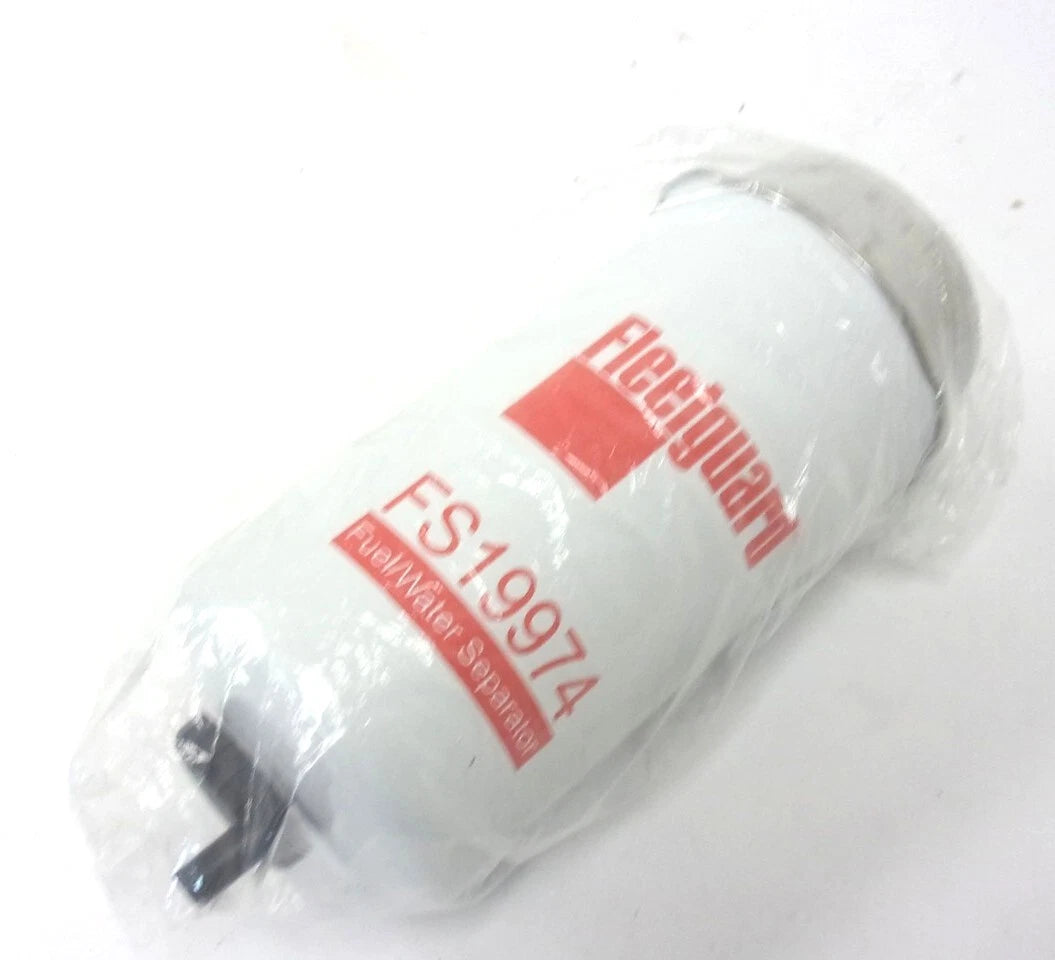 Fleetguard Fuel/Water Separator Filter FS19974 33808 WF10159 for Fleetguard