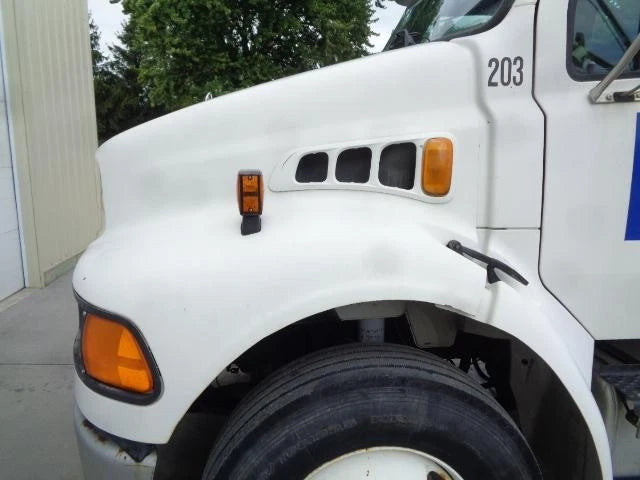 Hood for Sterling ActERRA 5500 (2001–2010)