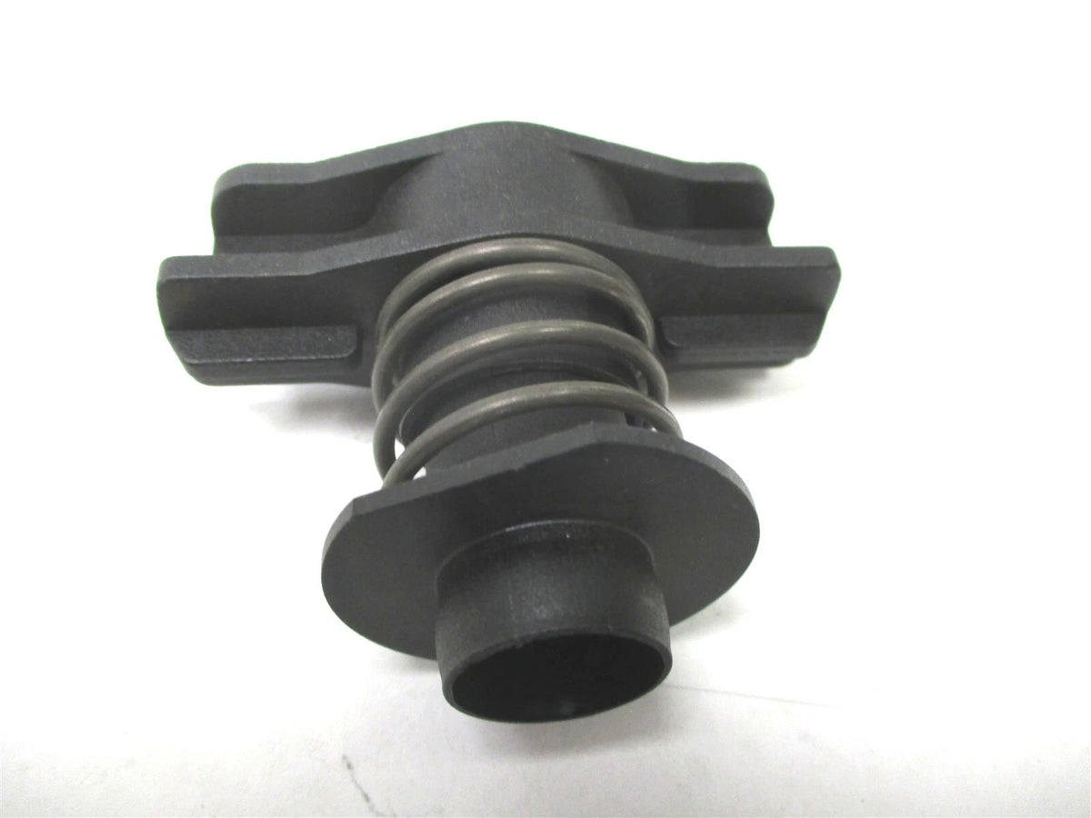 Oil Reservoir Spring Lock for Volvo (1696359)