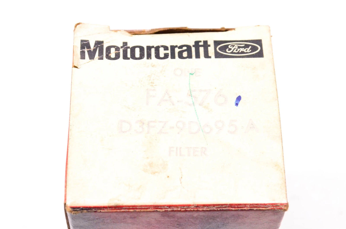 Crankcase Breather Filter for Motorcraft FA-576, D3FZ-9D695-A (NOS)