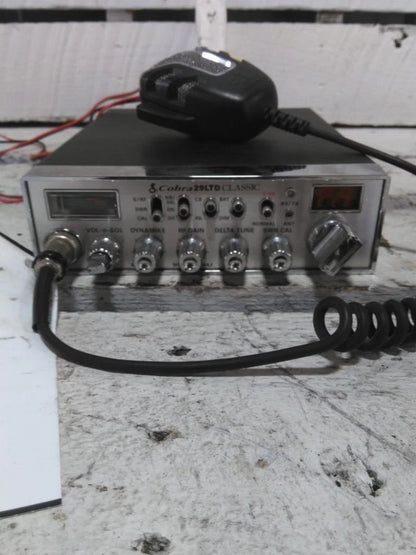 Radio A/V Equipment for Mack Anthem (2021)
