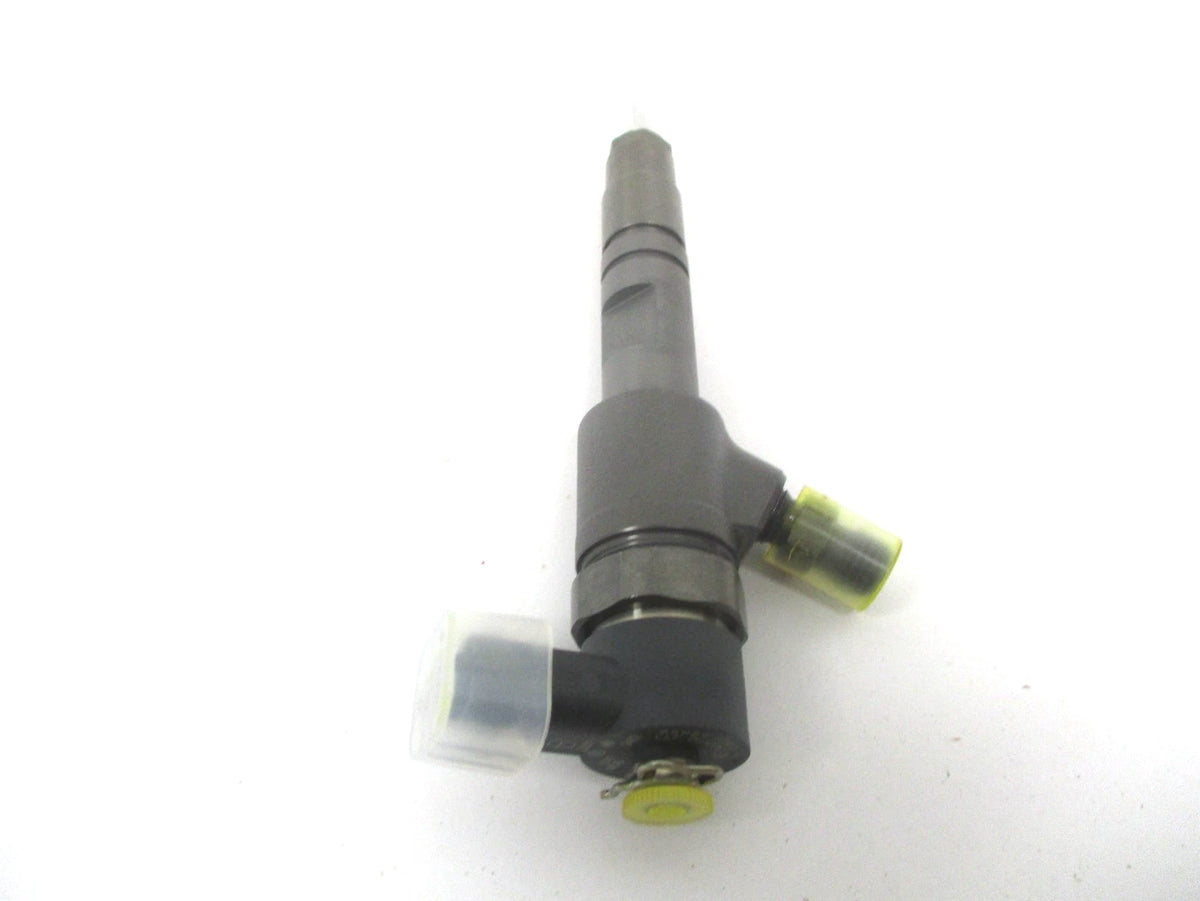 Set of 4 Fuel Injectors for Kubota V2403 D1803 (1J801-53052, 1J801-53050)