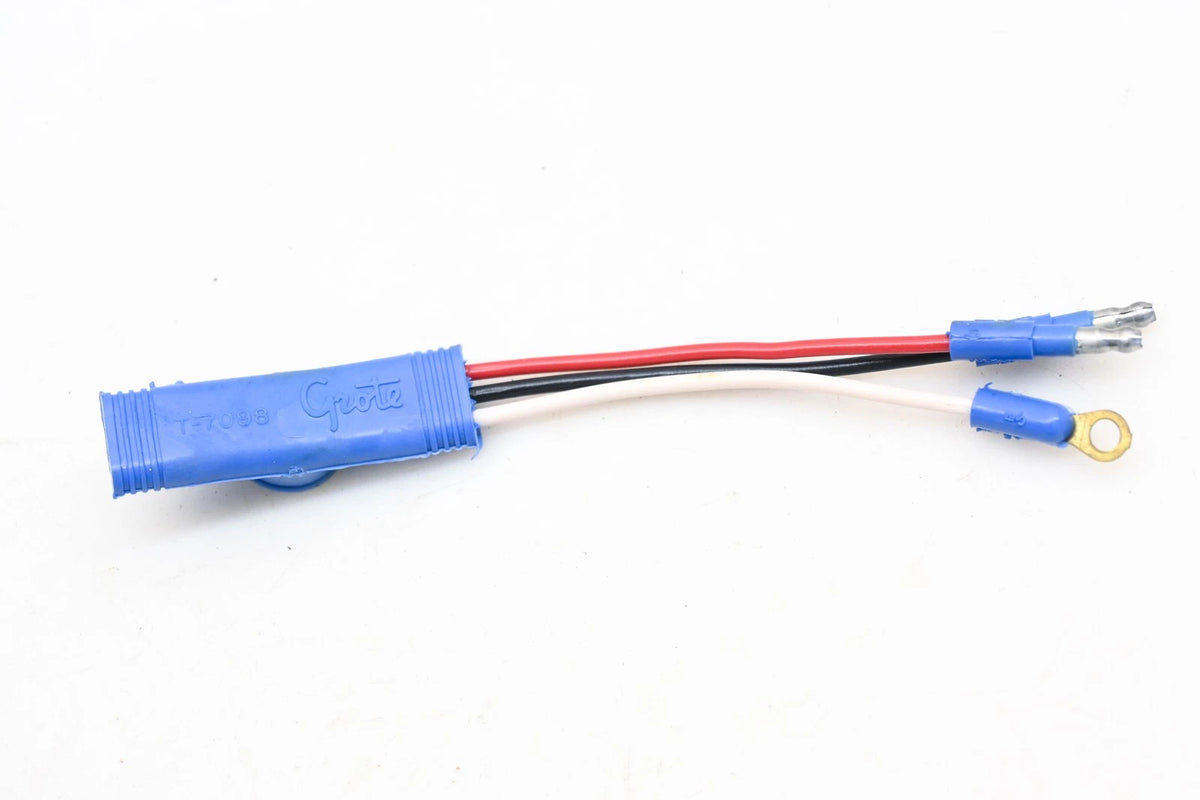 Lamp Plug Pigtail for Grote 66905 (NOS)