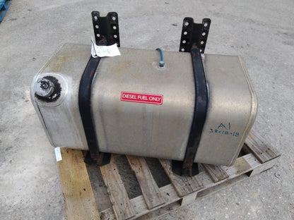 Fuel Tank for Freightliner M2 106 (2014) Right MN