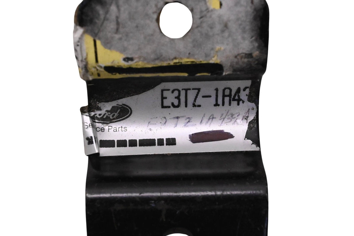 OEM Channel Retainer for Ford (E3TZ-1A439-A)