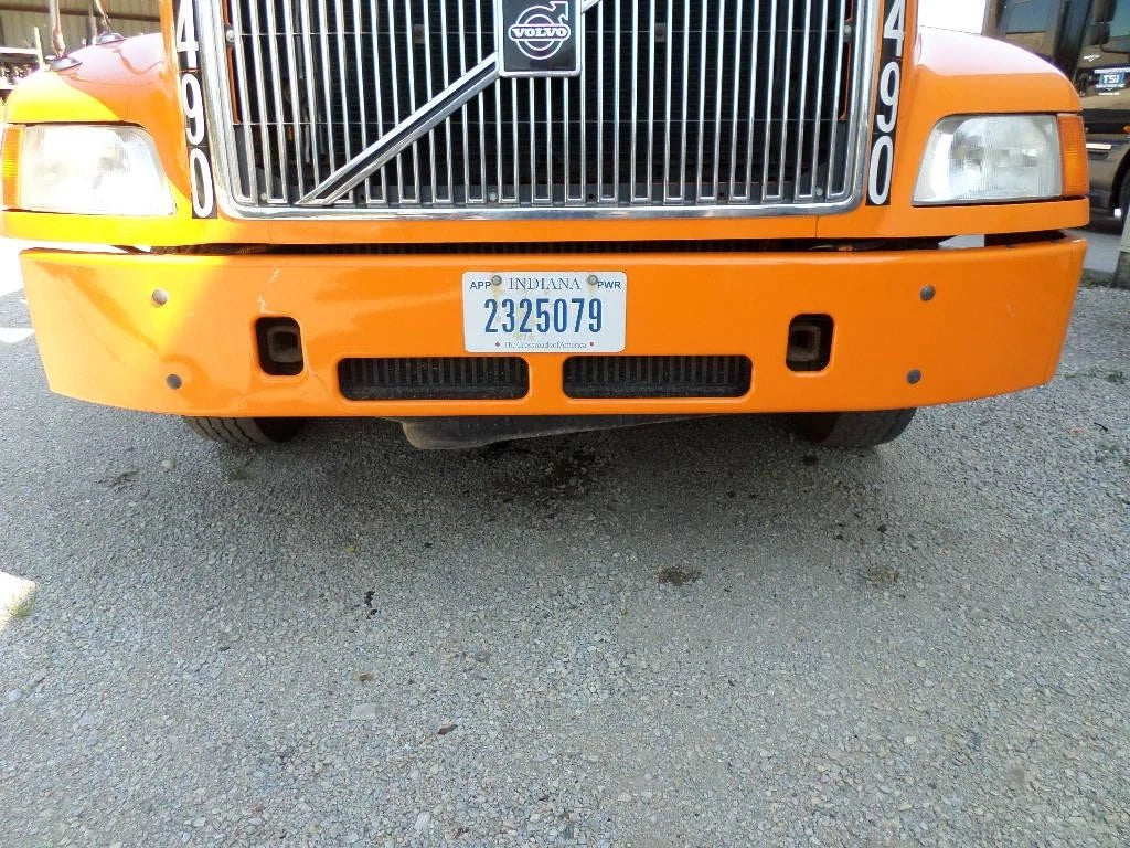 Bumper for Volvo VNM (1998–2003)