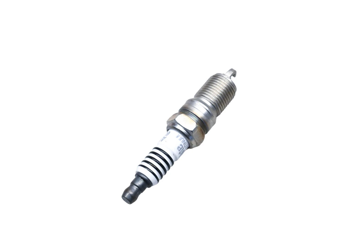 Autolite APP605 Double Platinum Spark Plug for (NOS)