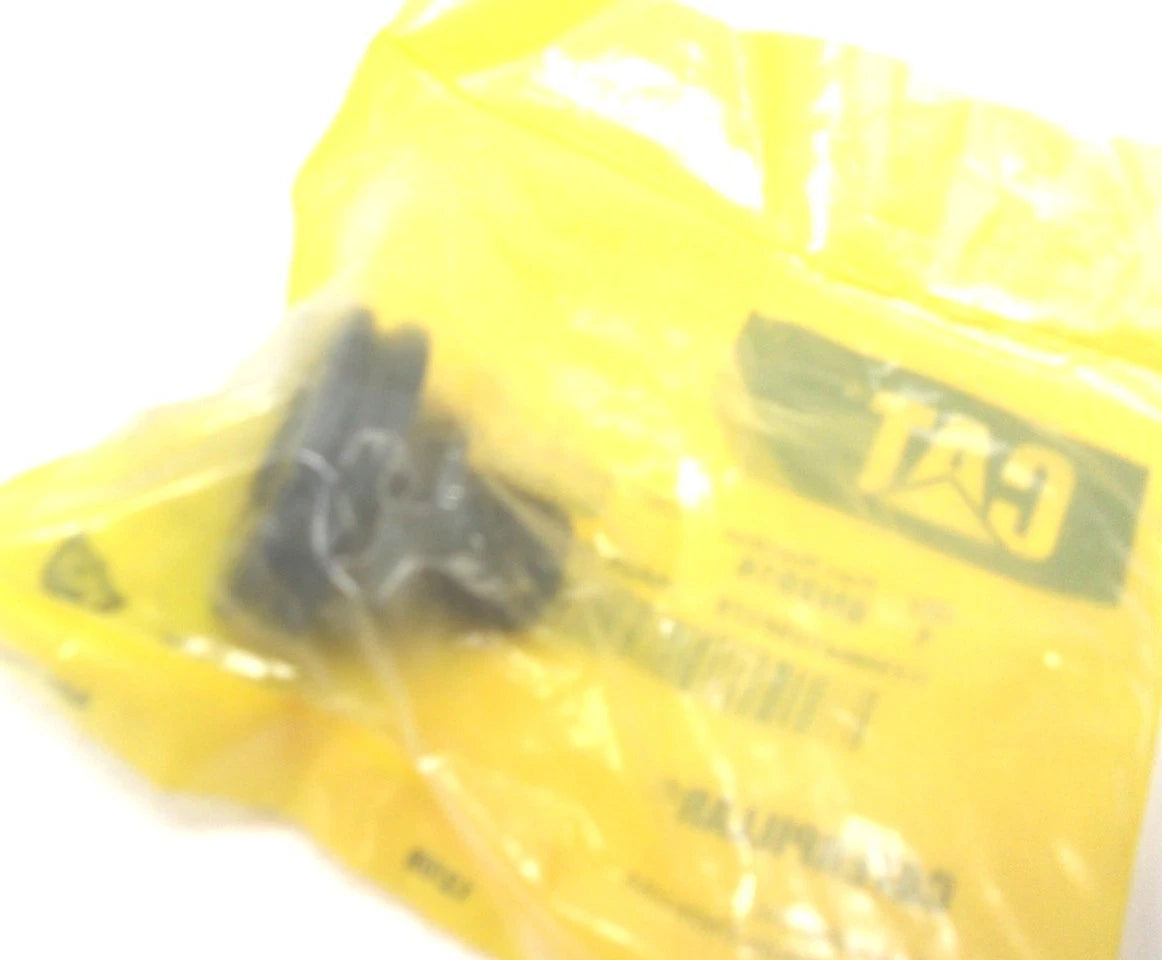 Fuel Injection Pump Discharge Valve Bonnet for Caterpillar (8N-2516)