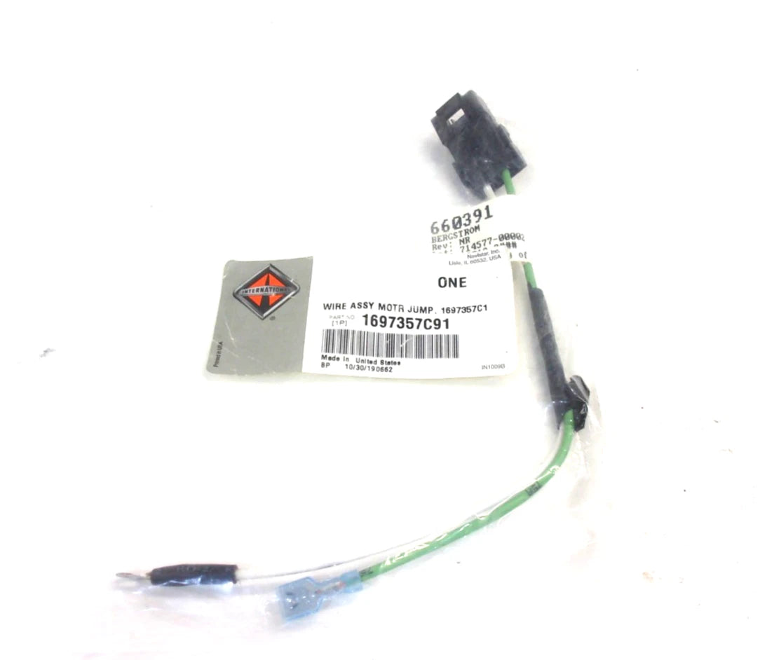 A/C Motor Jumper Harness for International (OEM 1697357C91, Bergstrom 660391)