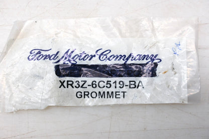 Cylinder Head Grommet & Stud Assembly for Ford XR3Z-6C519-BA (NOS)