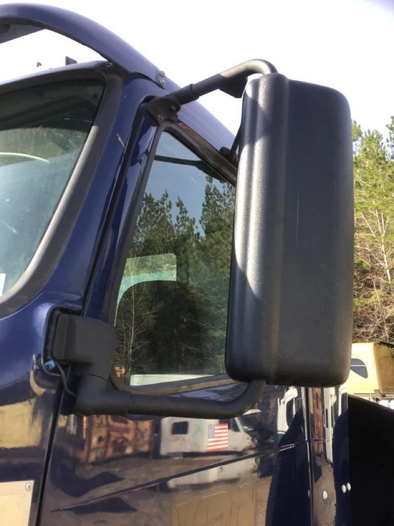 Left Door Mirror for Volvo VNM (2008)