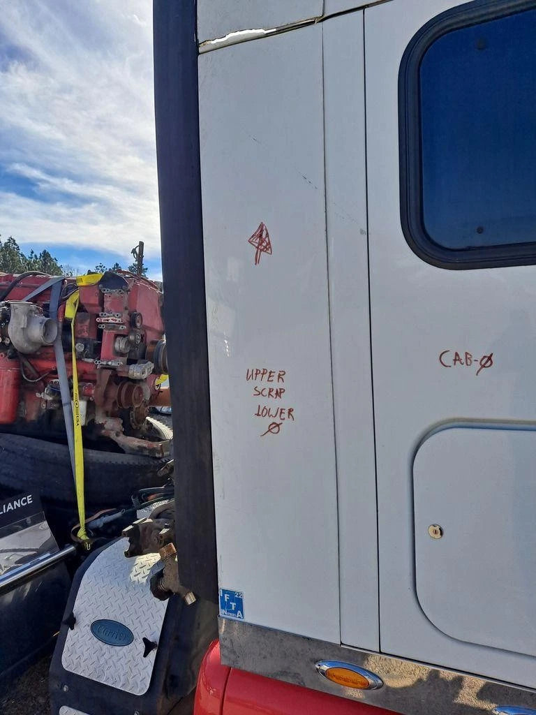 Right Sleeper Fairing for Peterbilt 387 (2007)