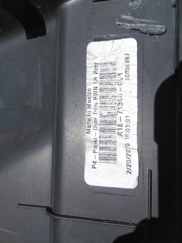 Interior Door Panel for Freightliner Cascadia 126 (2020) A18-71390-010