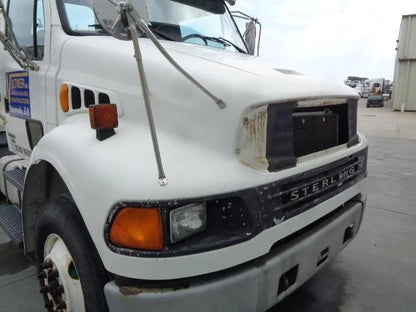 Hood for Sterling ActERRA 5500 (2001–2010)