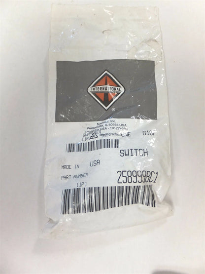 Stop Light Switch for International (2589998C1)