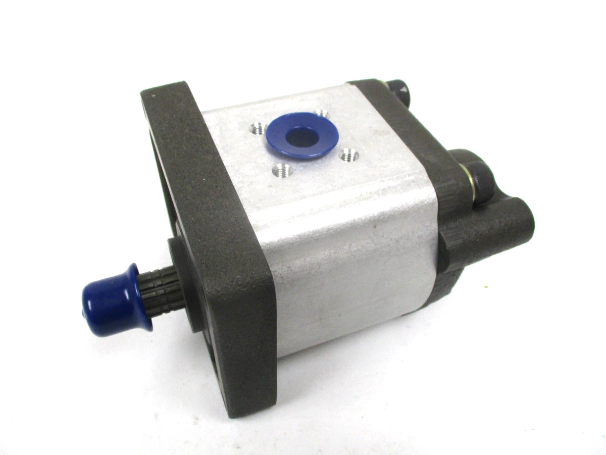 Oil Pressure Pump for Kubota M7950 (36530-82203, 307002-4513)