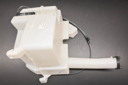 OEM Wiper Washer Reservoir Assembly for Ford (XW4Z-17618-BA)