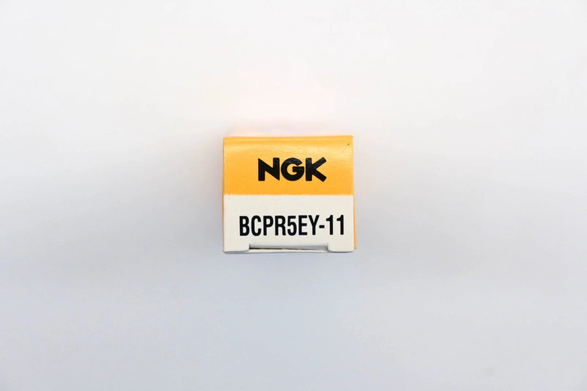 2X NGK BCPR5EY-11 Spark Plugs for (NOS)