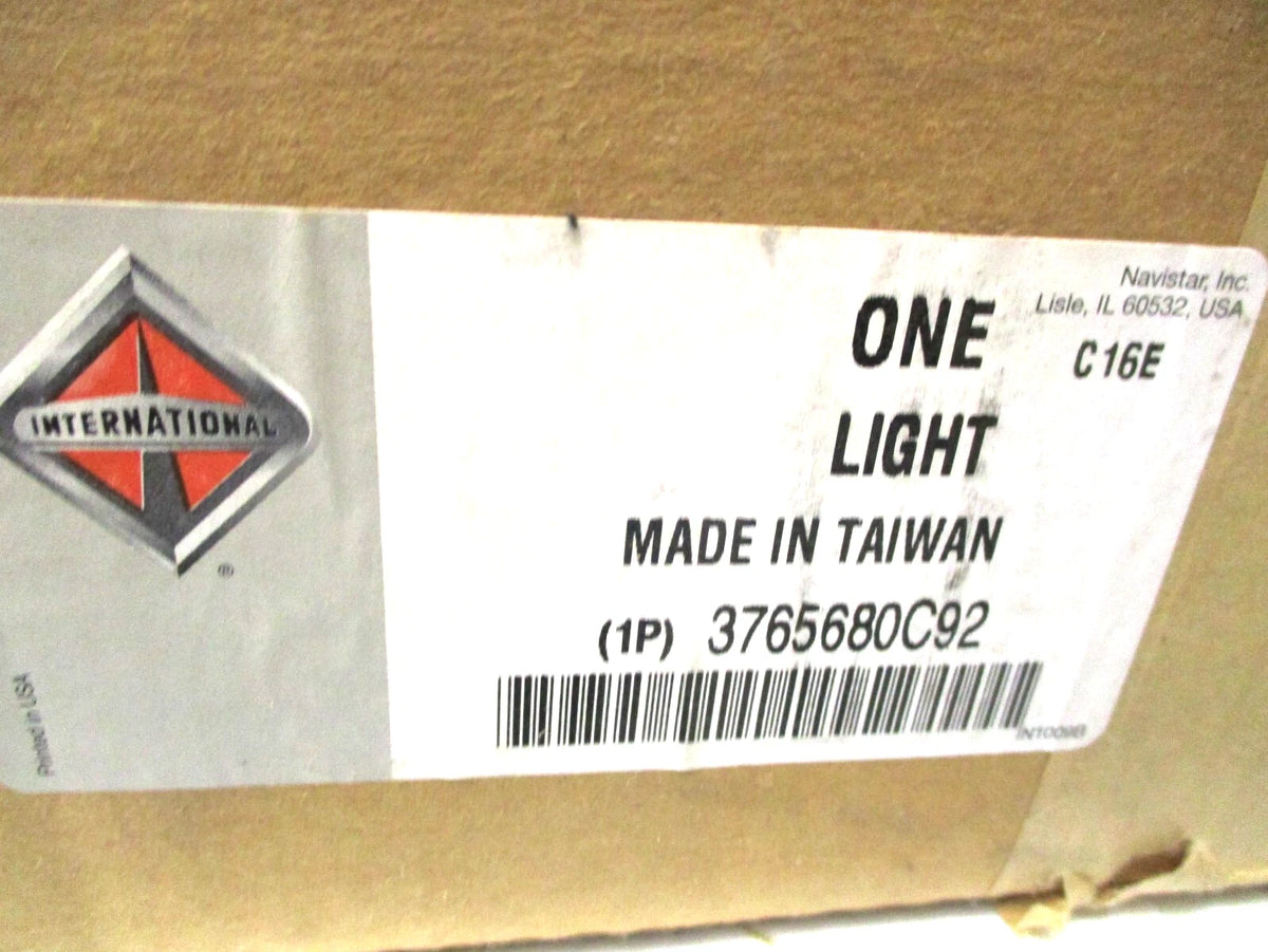 Headlight Assembly for International Truck (3765680C92)