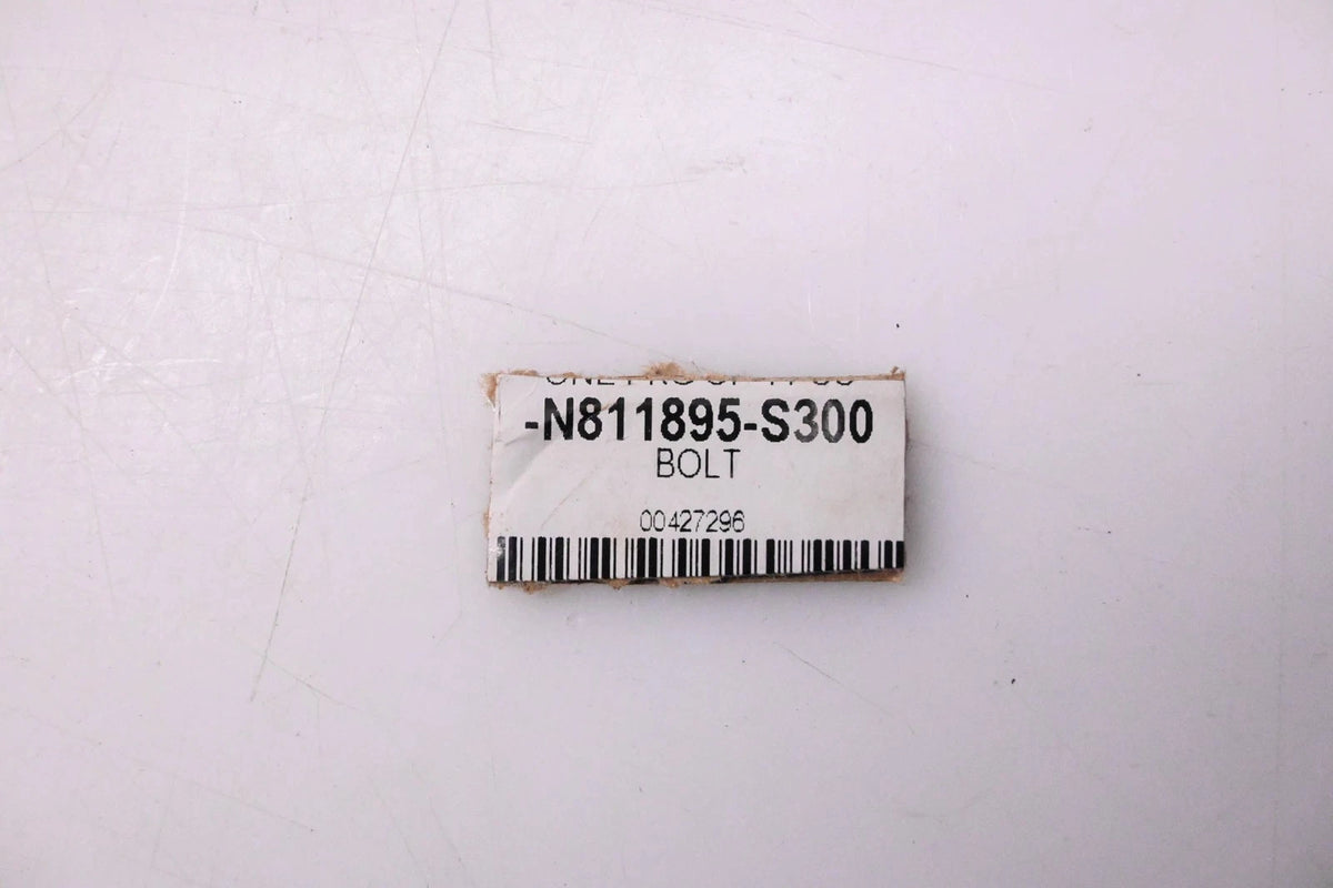 Upper Insulator Bolt for Ford (N811895-S300)