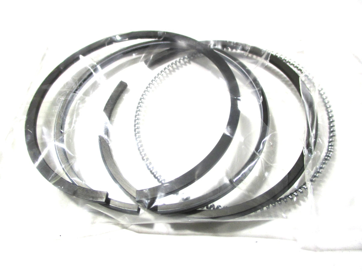 Piston Ring Set of 2 for Kubota Z402 (STD 64mm) 15821-21050