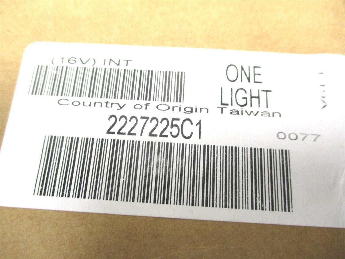 7" Clear Back Up Light for International (2013–2016) 2227225C1, 1013-2106-30