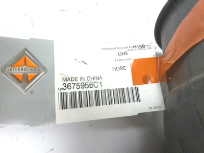Air Cleaner Elbow Hose for International (3675956C1, 3530570C2)