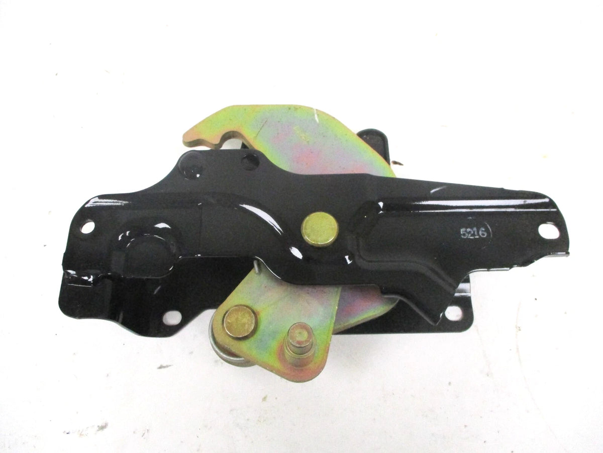 Cab Lock Assembly for Isuzu NPR NRR (8-97853-055-7, 8-97853055-7)