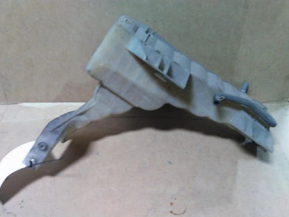 Radiator Overflow Tank for Peterbilt 579 (2014)