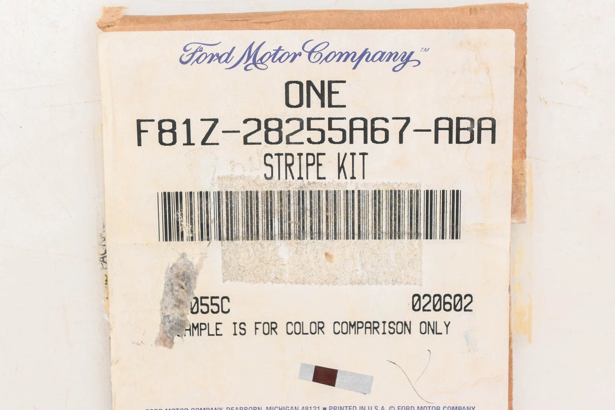 Right Side Stripe Decal Kit for Ford (F81Z-28255A67-ABA)